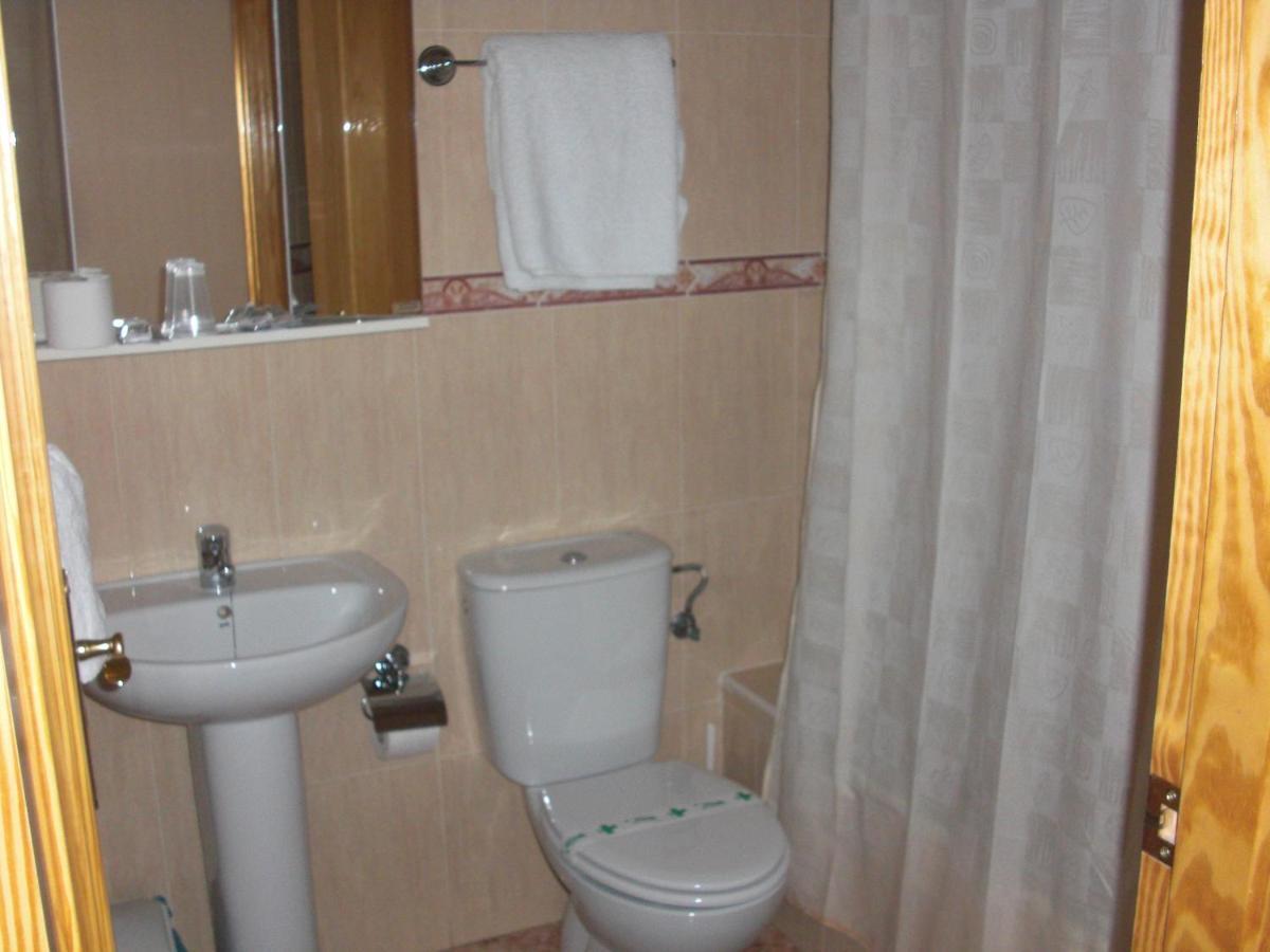 Pension Los Cisnes El Puerto de Mazarrón Chambre photo